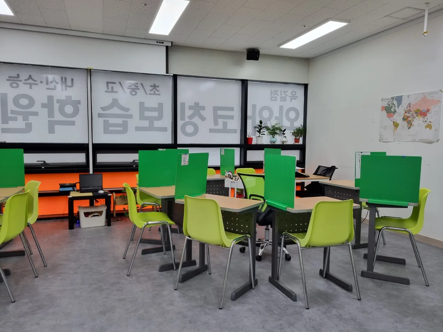 옥길점 학습 공간 3